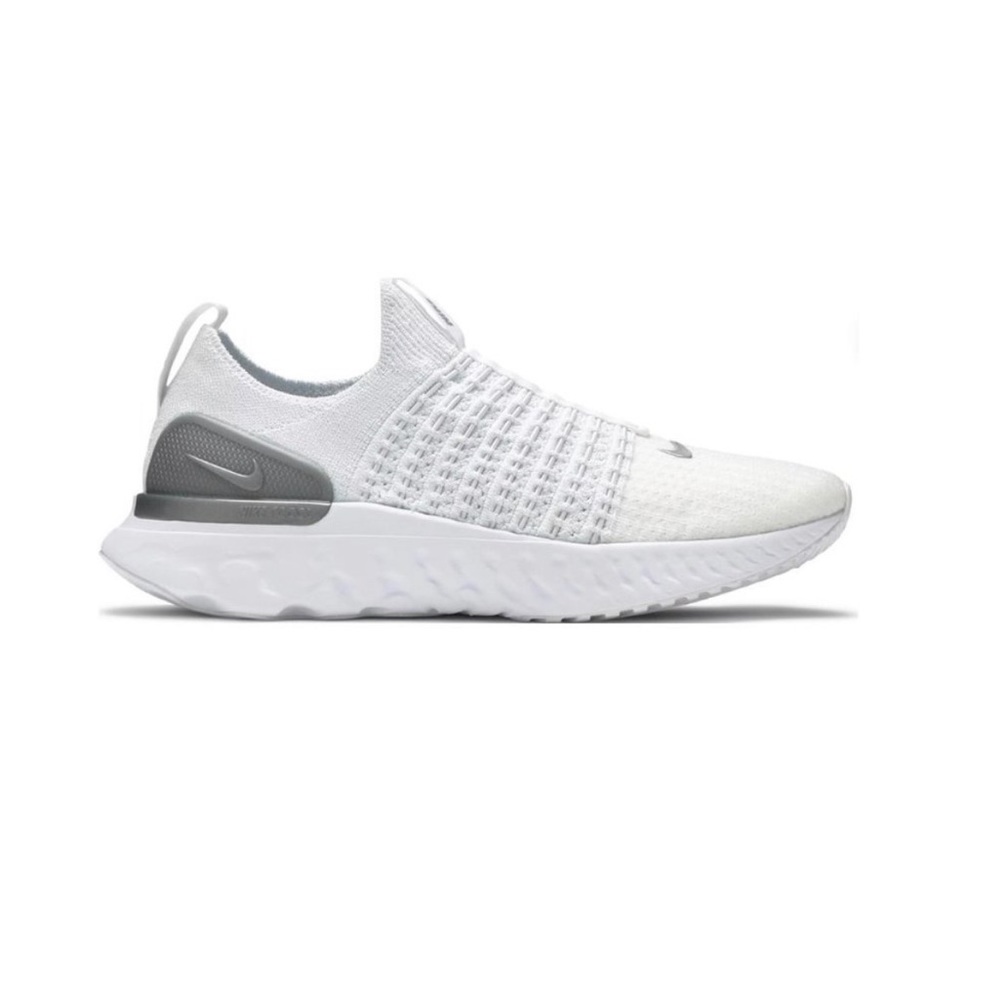 Nike Phantom React